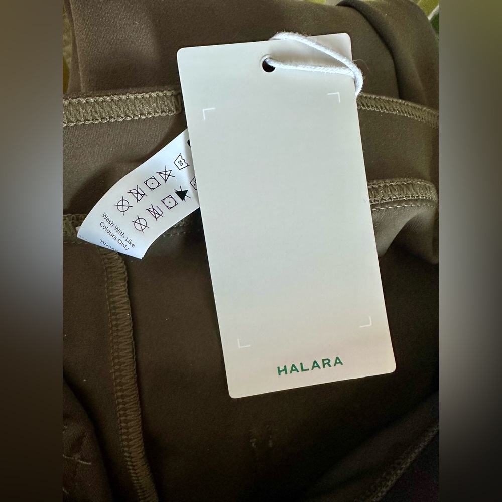 NWT HALARA Dark Green Straight Leg Pants - Picture 6 of 7